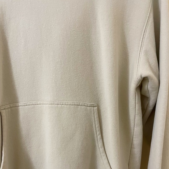 Aritzia TNA Beige Hoodie Sweater - Picture 3 of 3